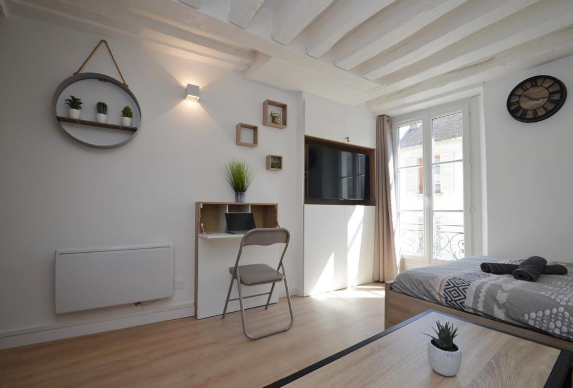 Ferienwohnung Le Petit France - Hyper Centre De Fontainebleau - Proche Insead Exterior foto
